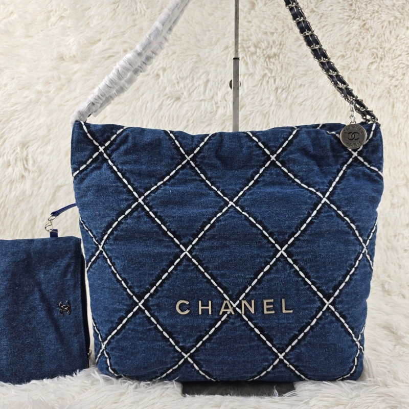 Ch**el hobo 22 bags